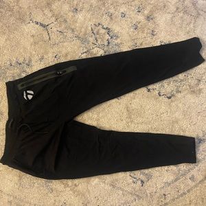 Black Taylormade Greyson Sequoia Joggers